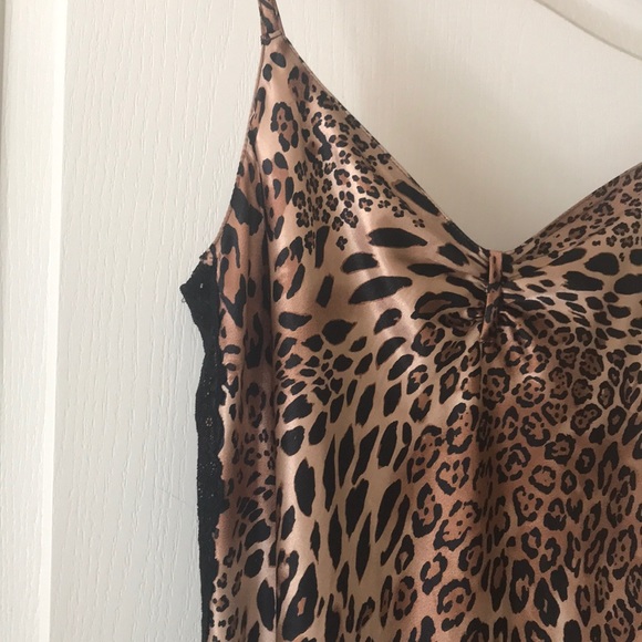 Vintage Other - Vintage Maxi Leopard Slip